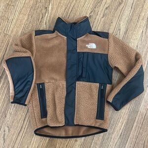 The North Face fleece jacket- like new!